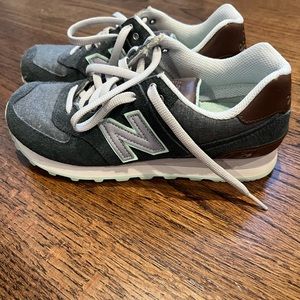 VVGUC New Balance Women’s 574